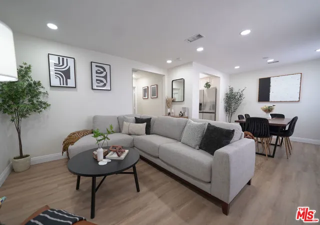 Photo 4 of Single family home for sale at 850 W Milling St, Lancaster, CA 93534 | MLS# 26657755 | Listing updated on 2026-03-13