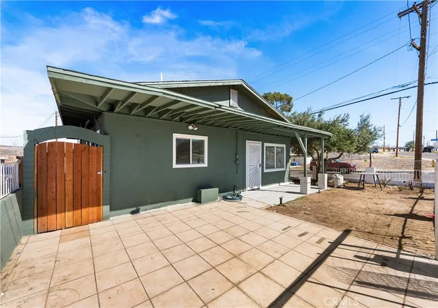 Photo 1 of Single family home for sale at 625 E Freedrick St, Barstow, CA 92311 | MLS# SR26050149 | Listing updated on 2026-04-13