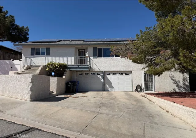 Photo 3 of Single family home for sale at 800 South 1st, Barstow, CA 92311 | MLS# HD26050180 | Listing updated on 2026-10-02
