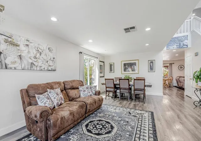3rd image of 615 Heron Dr, Los Banos, CA 93635 | MLS# ML82037641