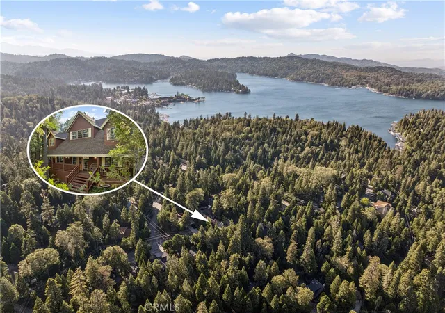 Photo 3 of Single family home for sale at 28637 Shenandoah, Lake Arrowhead, CA 92352 | MLS# IG26025944 | Listing updated on 2026-09-03
