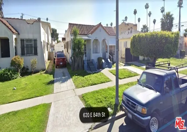 1st image of 620 E 84th St, Los Angeles, CA 90001 | MLS# 26658803