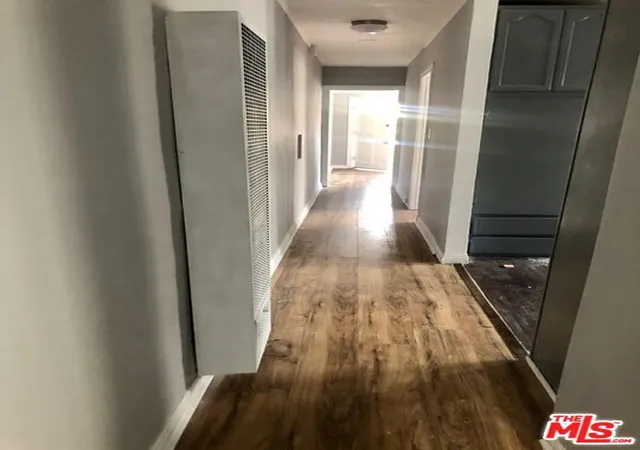 4th image of 620 E 84Th St, Los Angeles, CA 90001 | MLS# 26658803