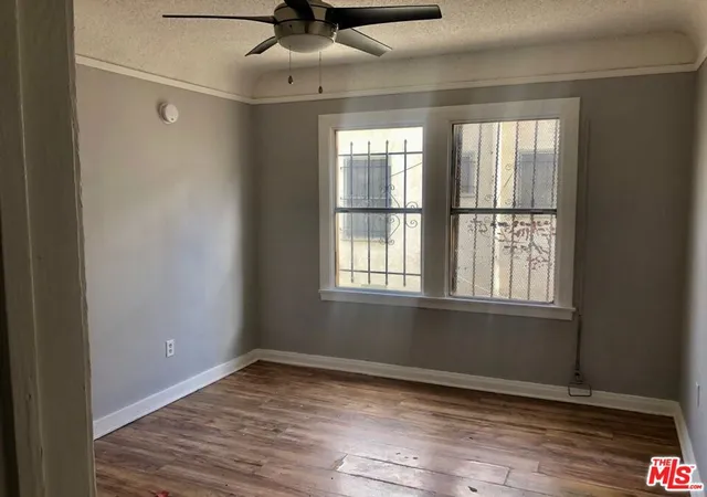 5th image of 620 E 84Th St, Los Angeles, CA 90001 | MLS# 26658803