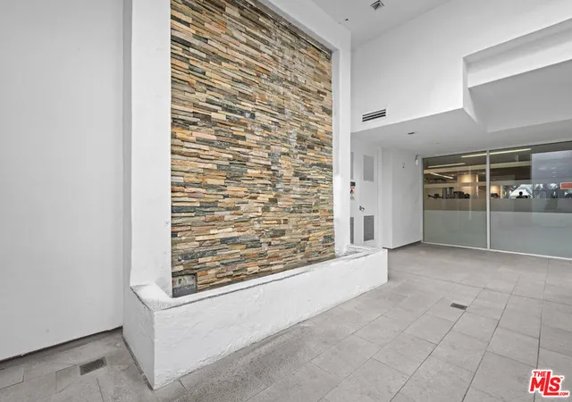 2nd image of 1234 Wilshire Apartments, Los Angeles, CA 90017