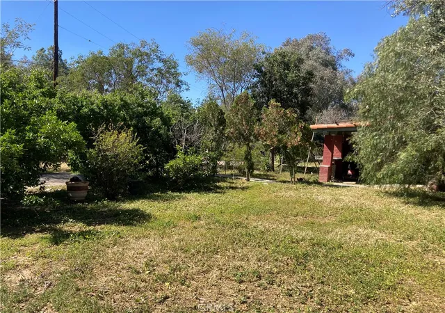 Photo 3 of Sale Pending at 28875 10th, Lake Elsinore, CA 92532 | MLS# IV26050690 | Listing updated on 2026-09-22