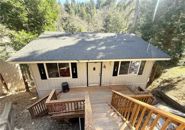 1st image of 551 Community Dr, Lake Arrowhead, CA 92352 | MLS# IV26033251