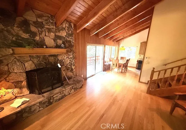 2nd image of 551 Community Dr, Lake Arrowhead, CA 92352 | MLS# IV26033251