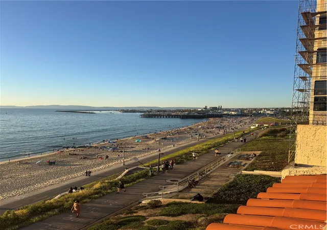 2nd image of 535 Esplanade, Redondo Beach, CA 90277