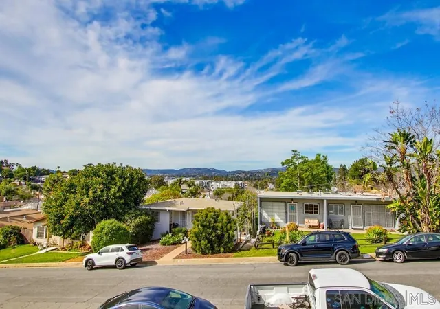 33rd image of 725 E 4th Ave #Unit G, Escondido, CA 92025 | MLS# 260005437SD