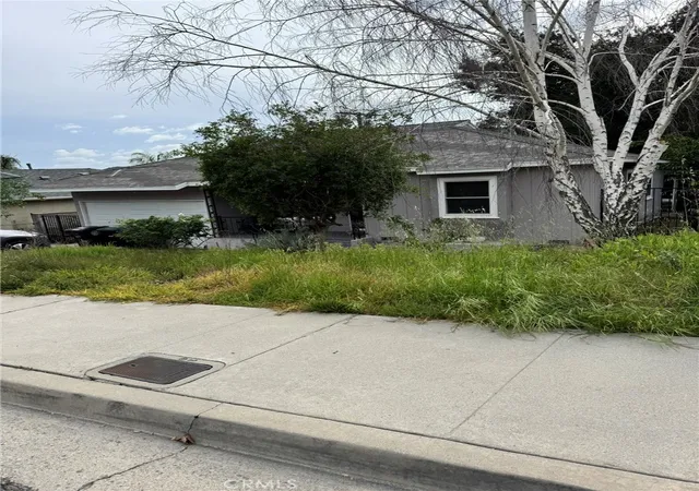 Photo 1 of Sale Pending at 3456 Altura, La Crescenta, CA 91214 | MLS# SR26050995 | Listing updated on 2026-09-16