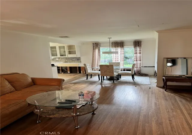 Photo 3 of Sale Pending at 3456 Altura, La Crescenta, CA 91214 | MLS# SR26050995 | Listing updated on 2026-09-16