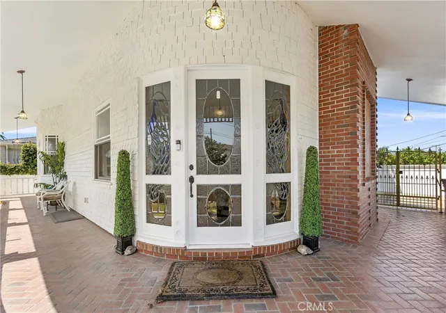 4th image of 1919 Santa Ana, Costa Mesa, CA 92627 | MLS# OC26047349