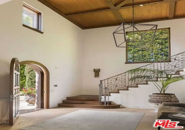 Homes for sale in Los Angeles, CA | 182 N Carmelina Ave, Los Angeles, CA 90049 | MLS# 26661545