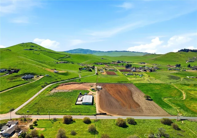 1st image of 29557 Mehrten Dr, Exeter, CA 93221 | MLS# PI26049462