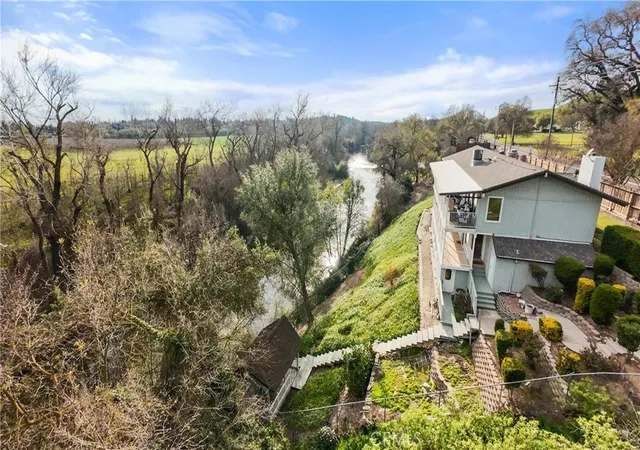 5th image of 12030 Rodden, Oakdale, CA 95361 | MLS# FR26045360