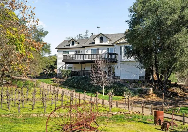Photo 3 of Sale Pending at 14671 Mussey Grade Rd, Ramona, CA 92065 | MLS# NDP2602229 | Listing updated on 2026-10-09