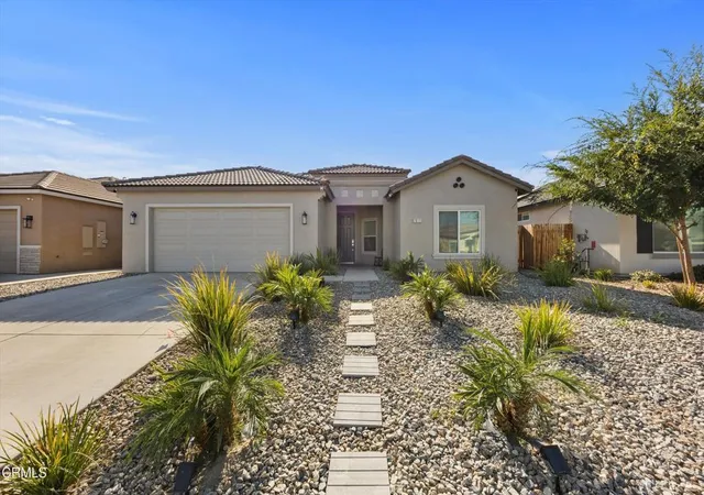 2nd image of 7811 Cuyama River St, Bakersfield, CA 93311 | MLS# V1-35071