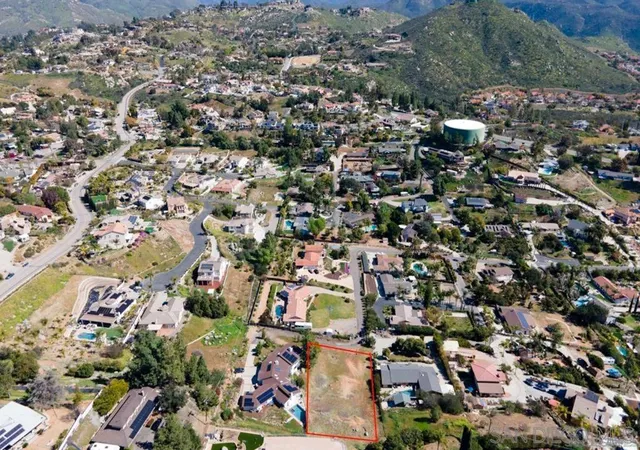 10th image of 1526 Vista Vereda, El Cajon, CA 92019 | MLS# 260005486SD