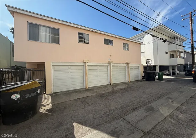 Homes for sale in Santa Monica, CA | 1129 Lincoln Blvd, Santa Monica, CA 90403 | MLS# SB26051364