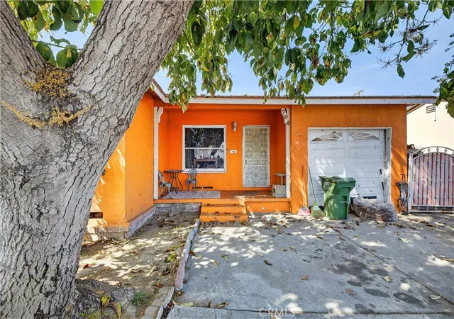 Single family home for sale at 705 S Thorson Ave, Compton, CA 90221 | MLS# CV26051467