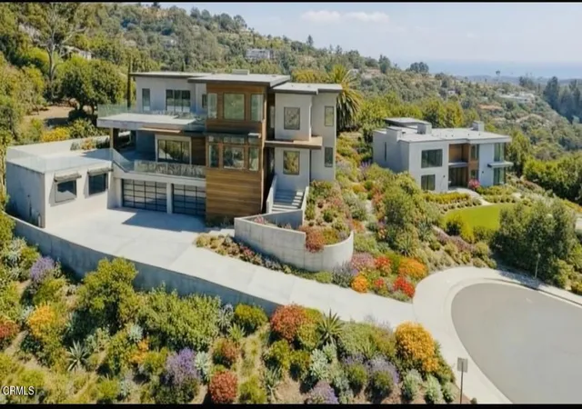 2nd image of 1190 Ravoli Dr, Los Angeles, CA 90272 | MLS# V1-35079