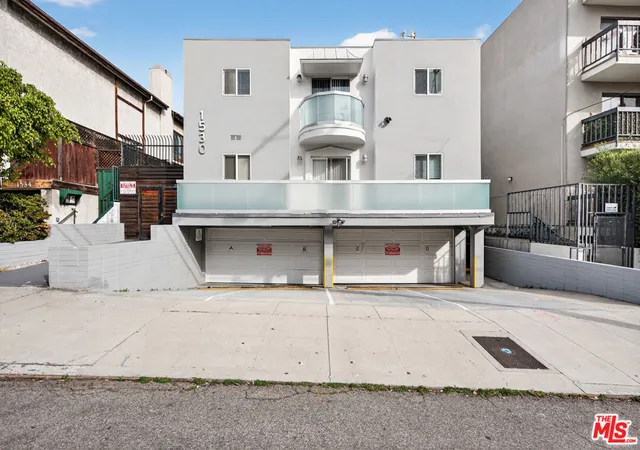Photo 4 of Multi family home for sale at 1530 N Formosa Ave, Los Angeles, CA 90046 | MLS# 26662069 | Listing updated on 2026-10-03