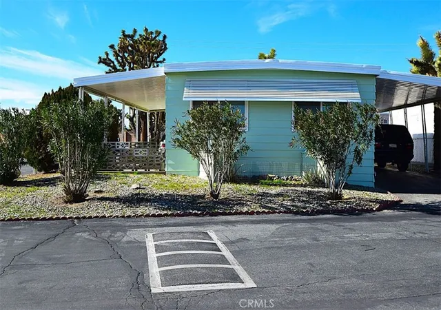 Photo 1 of Manufactured home for sale at 56254 29 Palms Hwy #52, Yucca Valley, CA 92284 | MLS# JT26051693 | Listing updated on 2026-09-04