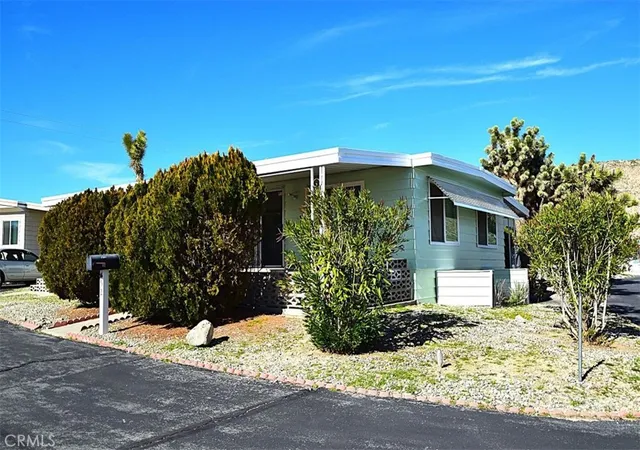 Photo 2 of Manufactured home for sale at 56254 29 Palms Hwy #52, Yucca Valley, CA 92284 | MLS# JT26051693 | Listing updated on 2026-09-04