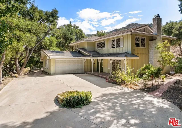 Photo 2 of Single family home for sale at 730 Crater Camp Dr, Calabasas, CA 91302 | MLS# 26660803 | Listing updated on 2026-10-06
