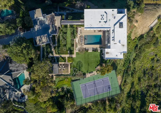 Photo 2 of Mansion for sale at 15210 Antelo Pl, Los Angeles, CA 90077 | MLS# 26659065 | Listing updated on 2026-09-30
