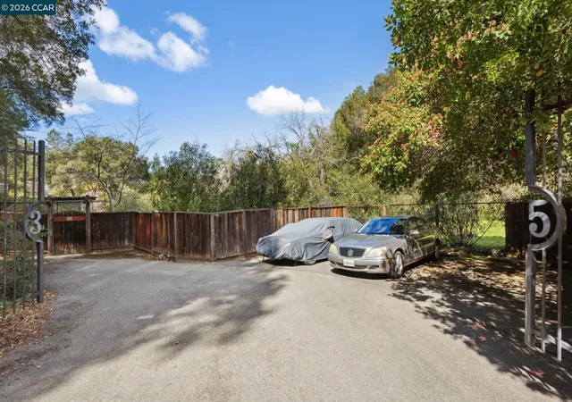 Photo 1 of Land for sale at 49 Tiger Tail Ct, Orinda, CA 94563 | MLS# 41126541 | Listing updated on 2026-06-24