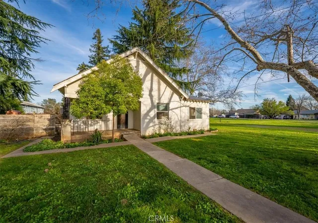 2nd image of 550 Bayles Ave, Red Bluff, CA 96080 | MLS# SN26050847