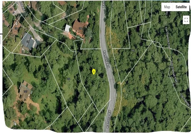 9th image of 145 Foxwood Road Road, Portola Valley, CA 94028 | MLS# ML82037840