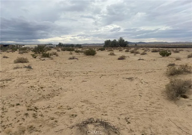 Photo 1 of Land for sale at 0 Bell Mountain Rd, Apple Valley, CA 92307 | MLS# HD26051908 | Listing updated on 2026-03-10