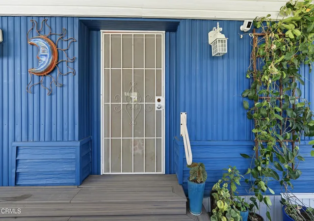 Photo 3 of Manufactured home for sale at 265 Beckwith Rd #SPC 41A, Santa Paula, CA 93060 | MLS# V1-35096 | Listing updated on 2026-09-30