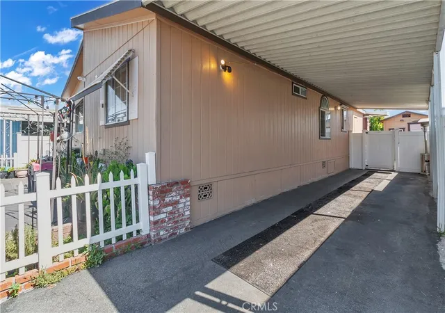 4th image of 8681 Katella Ave #812, Stanton, CA 90680 | MLS# DW26051355