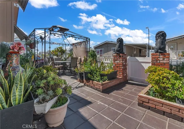 5th image of 8681 Katella Ave #812, Stanton, CA 90680 | MLS# DW26051355
