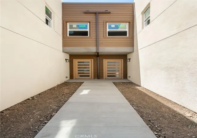 5th image of 1018 W 223Rd St #4, Torrance, CA 90502 | MLS# PW26052225