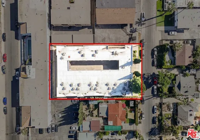 5th image of 15329 Vose St, Van Nuys, CA 91406 | MLS# 26662427