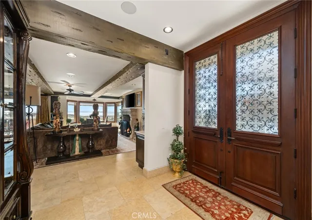 Photo 3 of Mansion for sale at 2 60th Place, Long Beach, CA 90803 | MLS# DW26051587 | Listing updated on 2026-09-30