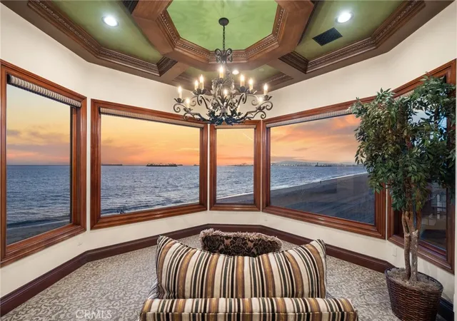 Photo 55 of Mansion for sale at 2 60th Place, Long Beach, CA 90803 | MLS# DW26051587 | Listing updated on 2026-09-30