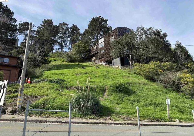 2nd image of Buena Vista Ave, Richmond, CA 94802 | MLS# 41126592