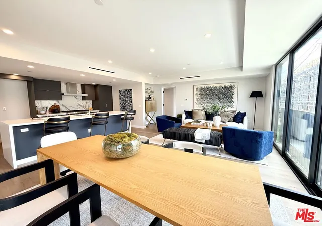 5th image of 1017 N Croft Ave #203, Los Angeles, CA 90069 | MLS# 26662143