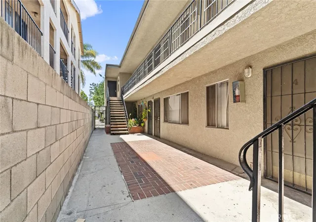 Photo 3 of Multi family home for sale at 1036 Saint Louis, Long Beach, CA 90804 | MLS# RS26052383 | Listing updated on 2026-09-29