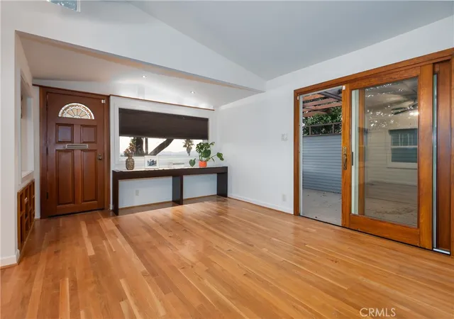3rd image of 11064 Plainview, Tujunga, CA 91042 | MLS# CV26052575