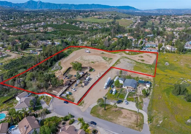 Homes for sale in Riverside, CA | 14435 Wood Rd, Riverside, CA 92508 | MLS# IV26051947