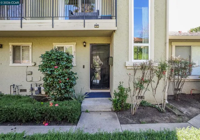 Homes for sale in Pittsburg, CA | 61 61 Meadowbrook Ave, Pittsburg, CA 94565 | MLS# 41126622