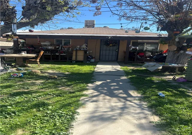 2nd image of 335 Clifton, Bakersfield, CA 93307 | MLS# CV26052661