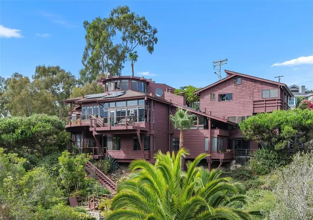 Homes for sale in San Clemente, CA | 237 W Avenida Alessandro, San Clemente, CA 92672 | MLS# SW26052636